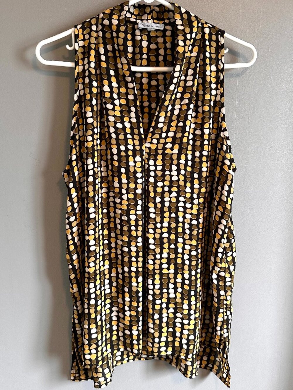 Floral & Ivy Sleeveless blouse Black & Browns Women's M Like New